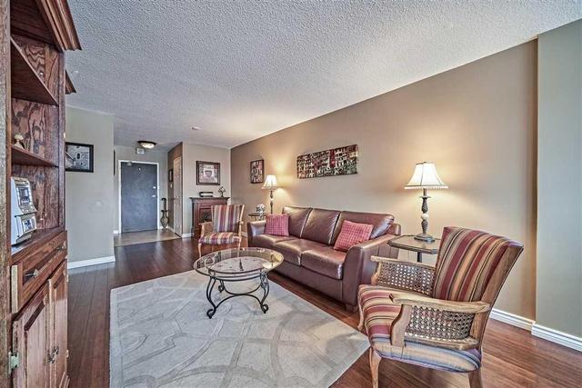 302 - 44 Falby Crt, Condo with 2 bedrooms, 2 bathrooms and 1 parking in Ajax ON | Image 5