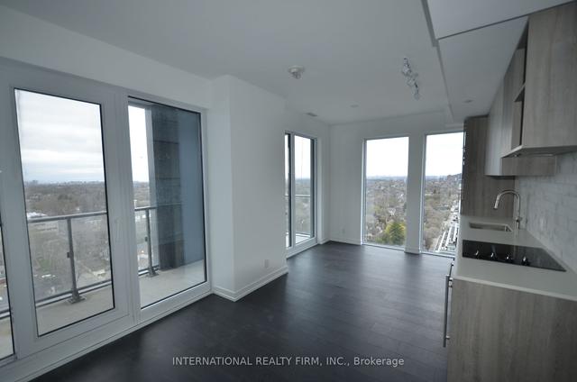 1705 - 2020 Bathurst St, Condo with 3 bedrooms, 2 bathrooms and 1 parking in Toronto ON | Image 17