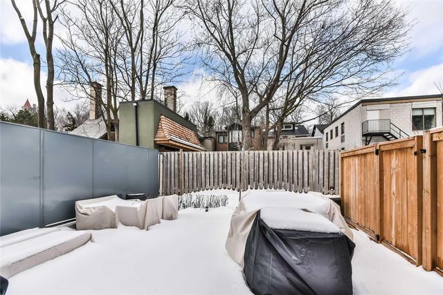 Th1 - 379 Madison Ave, Townhouse with 3 bedrooms, 3 bathrooms and 1 parking in Toronto ON | Image 14