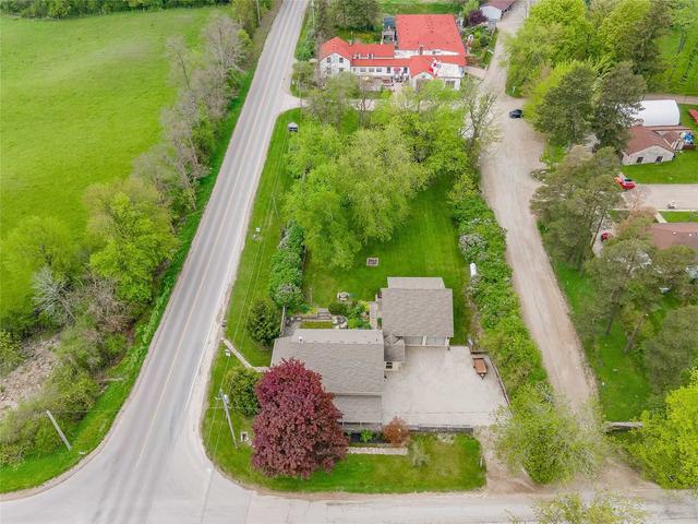 4092 Sideroad 25 S, House detached with 4 bedrooms, 2 bathrooms and 6 parking in Puslinch ON | Image 33