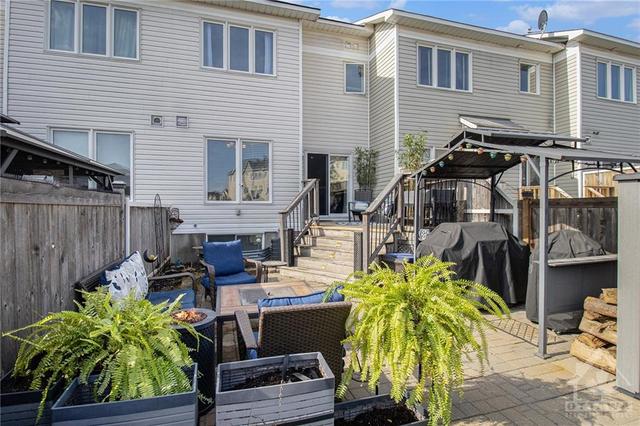 319 Hillsboro Private, Townhouse with 3 bedrooms, 3 bathrooms and 2 parking in Ottawa ON | Image 23