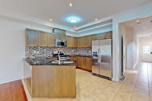 41 Shallot Crt, House semidetached with 3 bedrooms, 4 bathrooms and 4 parking in Richmond Hill ON | Image 28