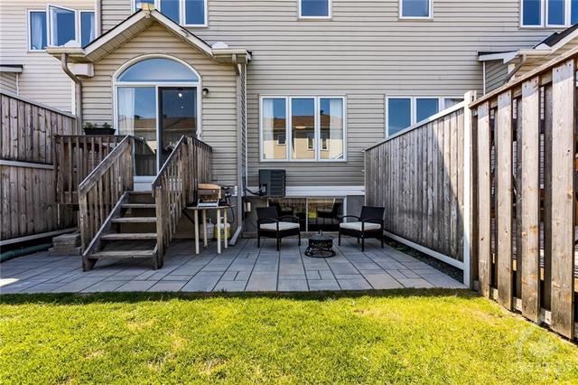 602 Louis Toscano Drive, Townhouse with 3 bedrooms, 3 bathrooms and 3 parking in Ottawa ON | Image 29