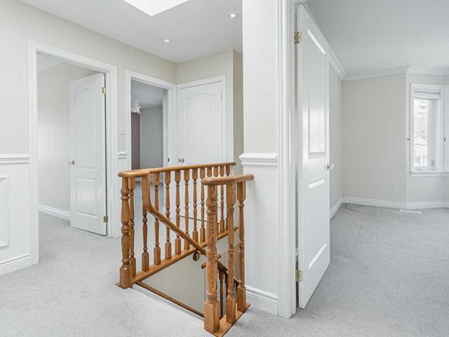 283 Bogert Ave, House detached with 4 bedrooms, 2 bathrooms and 1 parking in Toronto ON | Image 4
