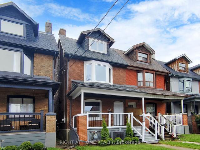 847 Gladstone Ave, House semidetached with 3 bedrooms, 2 bathrooms and 0 parking in Toronto ON | Image 23