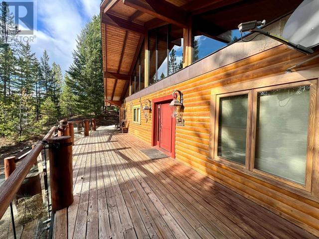 2456 Princeton/S'land Road, House detached with 2 bedrooms, 1 bathrooms and 5 parking in Princeton BC | Image 4