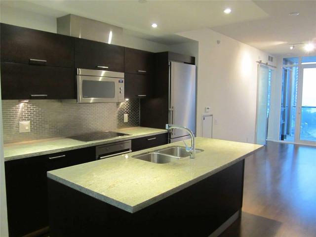 1207 - 90 Park Lawn Rd, Condo with 2 bedrooms, 2 bathrooms and 1 parking in Toronto ON | Image 6