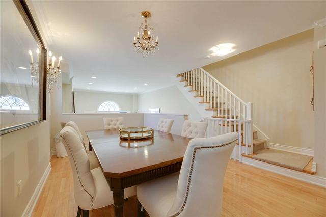 89 Brant St, House attached with 2 bedrooms, 4 bathrooms and 4 parking in Oakville ON | Image 37