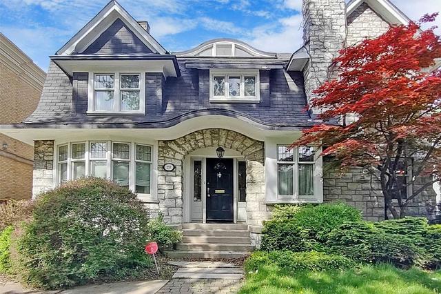 28 Dunvegan Rd, House detached with 8 bedrooms, 6 bathrooms and 5 parking in Toronto ON | Image 24