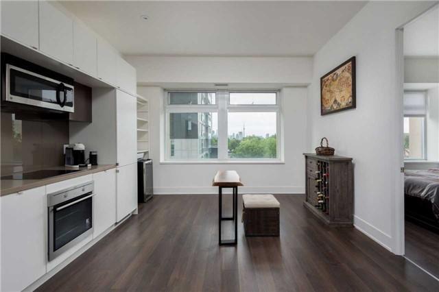 509 - 111 St Clair Ave W, Condo with 2 bedrooms, 2 bathrooms and 1 parking in Toronto ON | Image 8