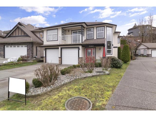 32463 W Bobcat Drive, House detached with 4 bedrooms, 3 bathrooms and 4 parking in Mission BC | Card Image