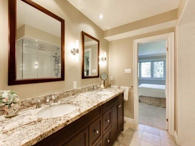 2329 Marine Dr, House attached with 2 bedrooms, 3 bathrooms and 2 parking in Oakville ON | Image 11