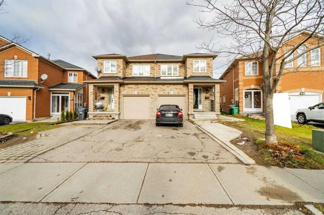 21 Whiteface Cres, House semidetached with 3 bedrooms, 4 bathrooms and 3 parking in Brampton ON | Image 1
