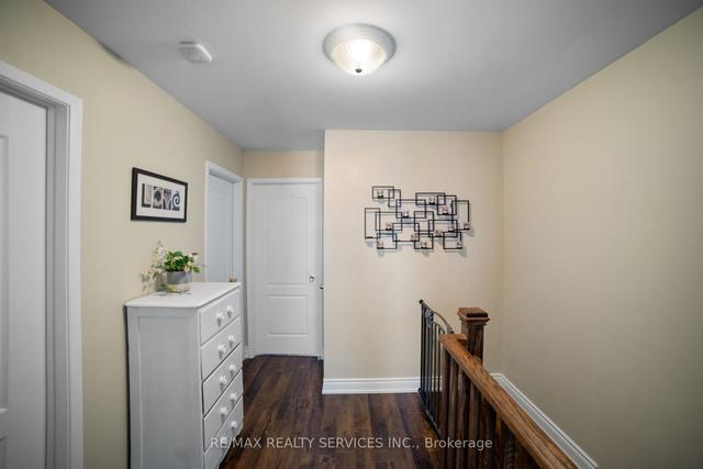 17 - 17 Carisbrooke Crt, Townhouse with 3 bedrooms, 2 bathrooms and 2 parking in Brampton ON | Image 17