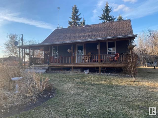 475002 Rge Rd 222, House detached with 2 bedrooms, 2 bathrooms and null parking in Wetaskiwin County No. 10 AB | Image 13