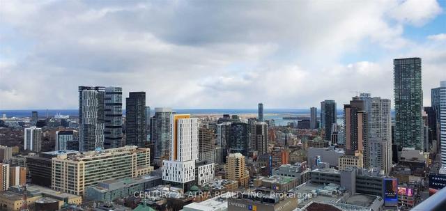 3504 - 386 Yonge St, Condo with 2 bedrooms, 2 bathrooms and 1 parking in Toronto ON | Image 15