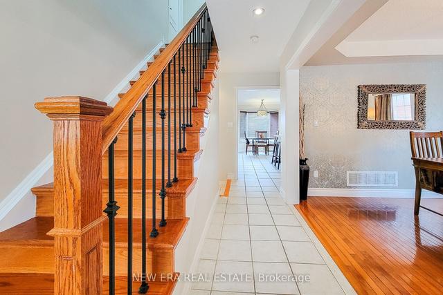 1529 Beaty Tr, House detached with 3 bedrooms, 4 bathrooms and 2 parking in Milton ON | Image 15