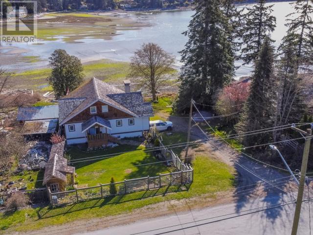 4810 Sanderson Road, House detached with 3 bedrooms, 3 bathrooms and 2 parking in Powell River D BC | Image 11