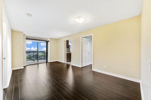 1416 - 8 Mondeo Dr, Condo with 2 bedrooms, 2 bathrooms and 1 parking in Toronto ON | Image 7