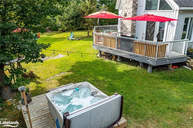 1&2 Ivy Lane / Grape Island, House detached with 4 bedrooms, 3 bathrooms and null parking in Orillia ON | Image 27