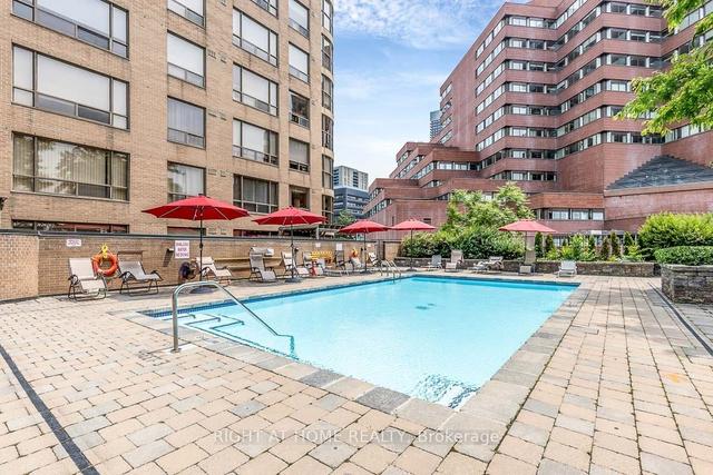 2607 - 100 Upper Madison Ave, Condo with 2 bedrooms, 2 bathrooms and 1 parking in Toronto ON | Image 5