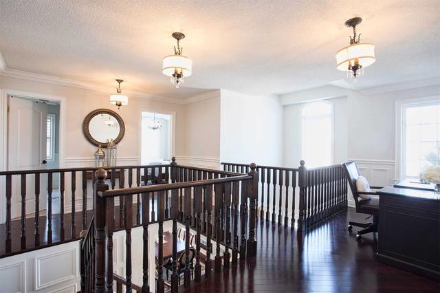 30 Tregate Cres, House detached with 4 bedrooms, 4 bathrooms and 5 parking in Brampton ON | Image 8