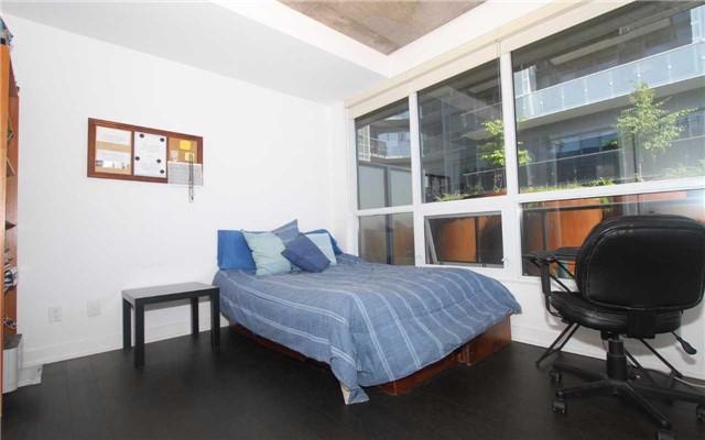 352 - 1030 King St W, Condo with 2 bedrooms, 2 bathrooms and 1 parking in Toronto ON | Image 9