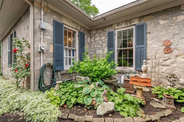 15 Oxford St, House detached with 3 bedrooms, 2 bathrooms and 5 parking in Guelph ON | Image 30