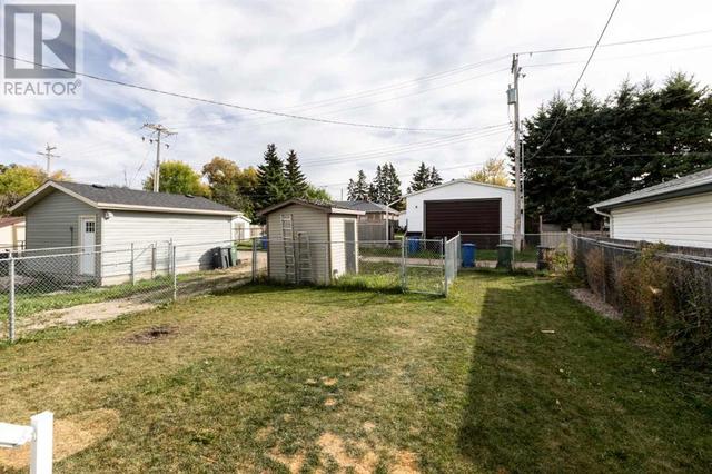 5021 47 Street, House detached with 3 bedrooms, 3 bathrooms and 2 parking in Innisfail AB | Image 28