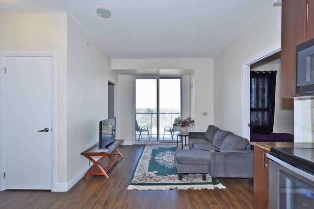 923 - 22 East Haven Dr, Condo with 2 bedrooms, 2 bathrooms and 1 parking in Toronto ON | Image 11