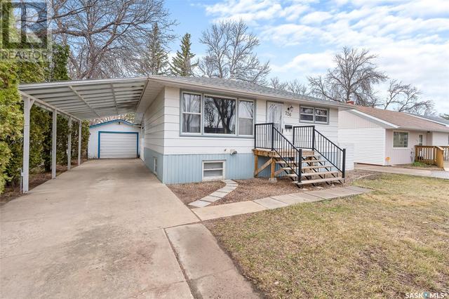 726 Grandview Street W, House detached with 3 bedrooms, 2 bathrooms and null parking in Moose Jaw SK | Image 4