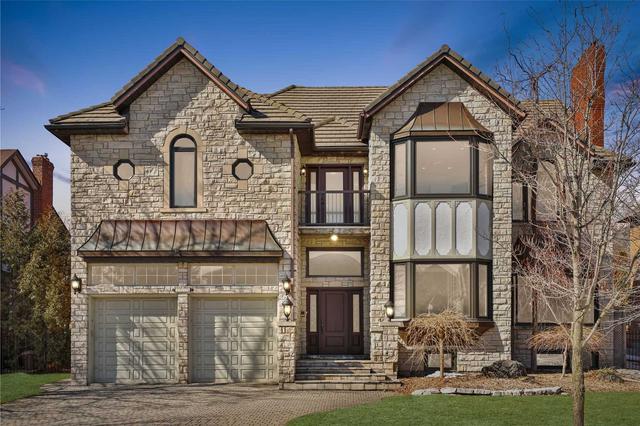 1717 Chesbro Crt, House detached with 6 bedrooms, 6 bathrooms and 6 parking in Mississauga ON | Image 1