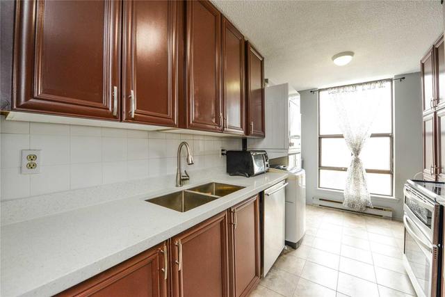 706 - 17 Knightsbridge Rd, Condo with 1 bedrooms, 1 bathrooms and 2 parking in Brampton ON | Image 6