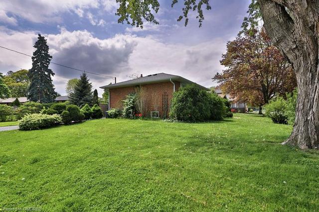 480 Lees Lane, House detached with 3 bedrooms, 1 bathrooms and 2 parking in Oakville ON | Image 16