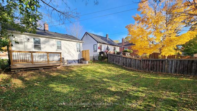 645 Beverly St, House detached with 2 bedrooms, 1 bathrooms and 3 parking in Peterborough ON | Image 7