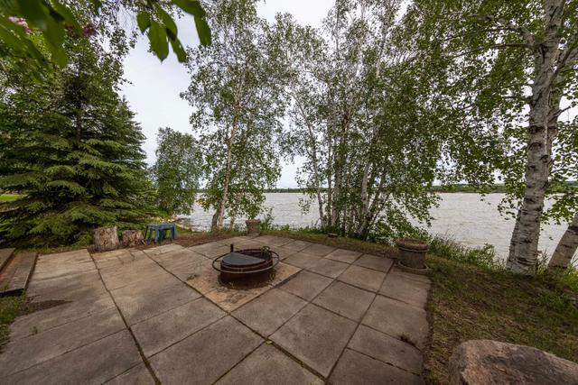 26 Perch Lake, Home with 4 bedrooms, 1 bathrooms and 4 parking in Frenchman Butte No. 501 SK | Image 4