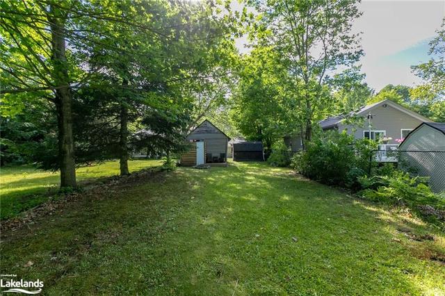 360 Muskoka Beach Road, House detached with 3 bedrooms, 1 bathrooms and 3 parking in Gravenhurst ON | Image 41