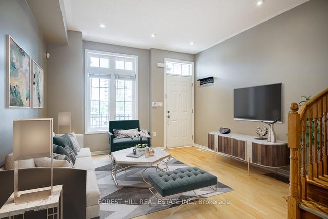 100 - 117a The Queensway, Townhouse with 3 bedrooms, 2 bathrooms and 1 parking in Toronto ON | Image 16