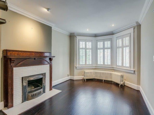 10 Rosemount Ave, House detached with 6 bedrooms, 5 bathrooms and 1 parking in Toronto ON | Image 23
