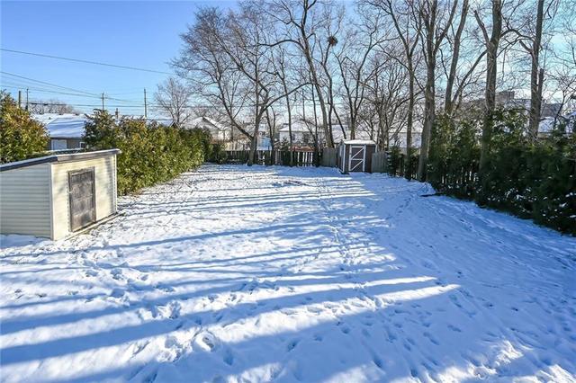 387 East 38th Street, House detached with 3 bedrooms, 2 bathrooms and 4 parking in Hamilton ON | Image 46