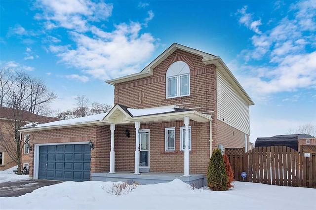 15 Iveagh Dr, House detached with 3 bedrooms, 2 bathrooms and 4 parking in Georgina ON | Image 12