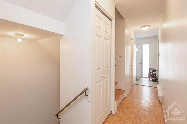64 - 920 Dynes Road, Townhouse with 4 bedrooms, 3 bathrooms and 1 parking in Ottawa ON | Image 9