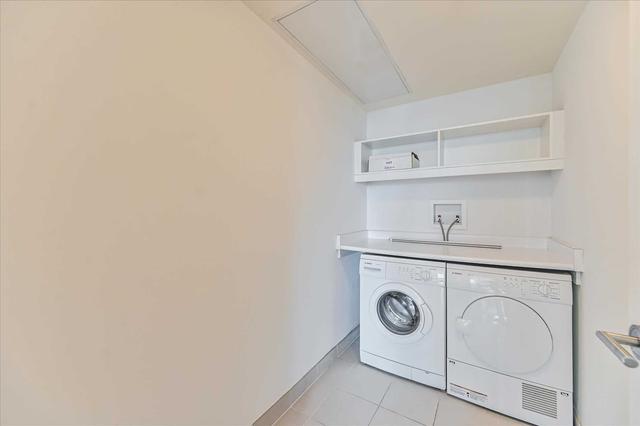 4107 - 180 University Ave, Condo with 2 bedrooms, 3 bathrooms and 1 parking in Toronto ON | Image 21
