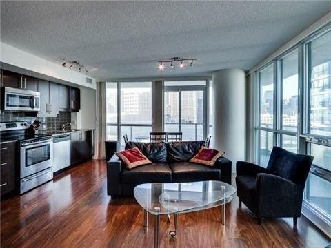 1004 - 33 Bay St, Condo with 2 bedrooms, 2 bathrooms and 1 parking in Toronto ON | Image 8