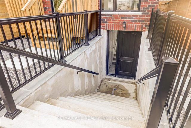 167 August Ave, House detached with 4 bedrooms, 5 bathrooms and 3 parking in Toronto ON | Image 29
