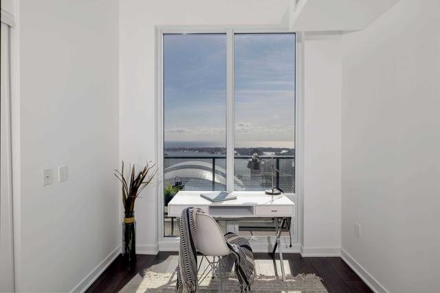5001 - 115 Blue Jays Way, Condo with 3 bedrooms, 3 bathrooms and 1 parking in Toronto ON | Image 3
