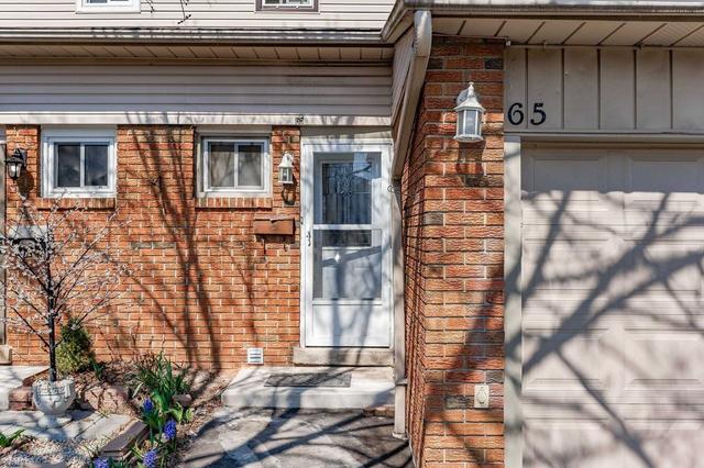 65 - 100 Quigley Dr, Townhouse with 3 bedrooms, 3 bathrooms and 2 parking in Hamilton ON | Image 1