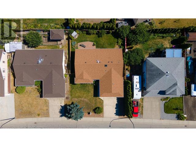2072 Okanagan Street, House detached with 3 bedrooms, 2 bathrooms and 4 parking in Armstrong BC | Image 38