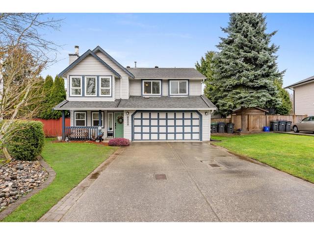 6334 171 Street, House detached with 5 bedrooms, 3 bathrooms and 4 parking in Surrey BC | Image 6