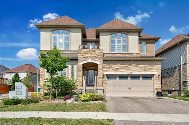706 Sundew Drive, House detached with 6 bedrooms, 6 bathrooms and 4 parking in Waterloo ON | Image 1